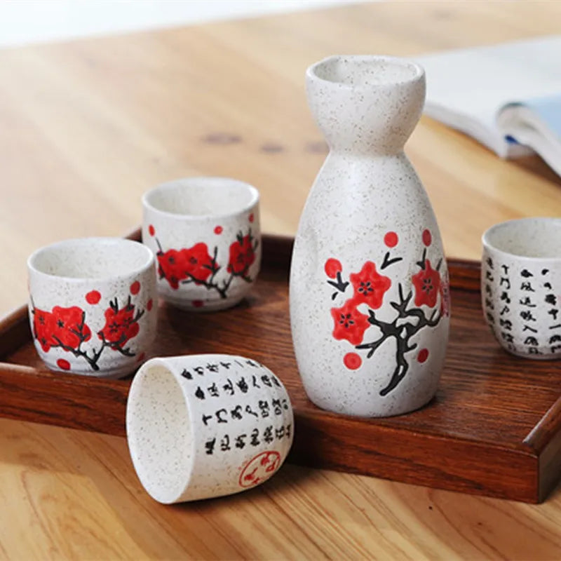 Colección Sakura: recipiente y tazas de sake.